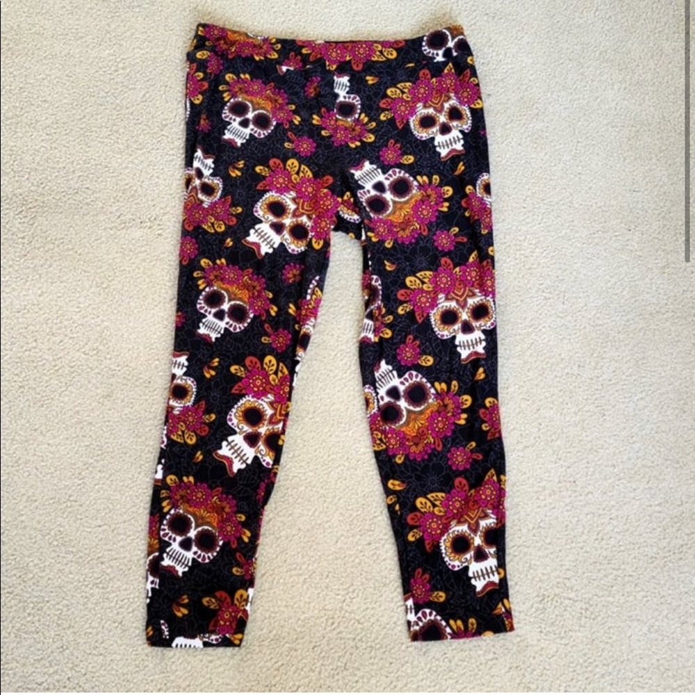 Terra & Sky Colorful Candy Skull Leggings - PLUS SIZE